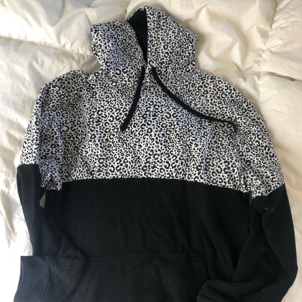 Leopard hoodie
